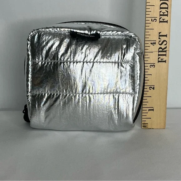Le Mini Macaron Silver Disco Pouch-Quilted Nylon Zipper Pouch - Picture 6 of 10